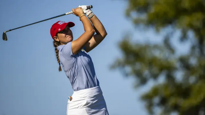 England Women’s golfer tees up support for Children’s Hospice